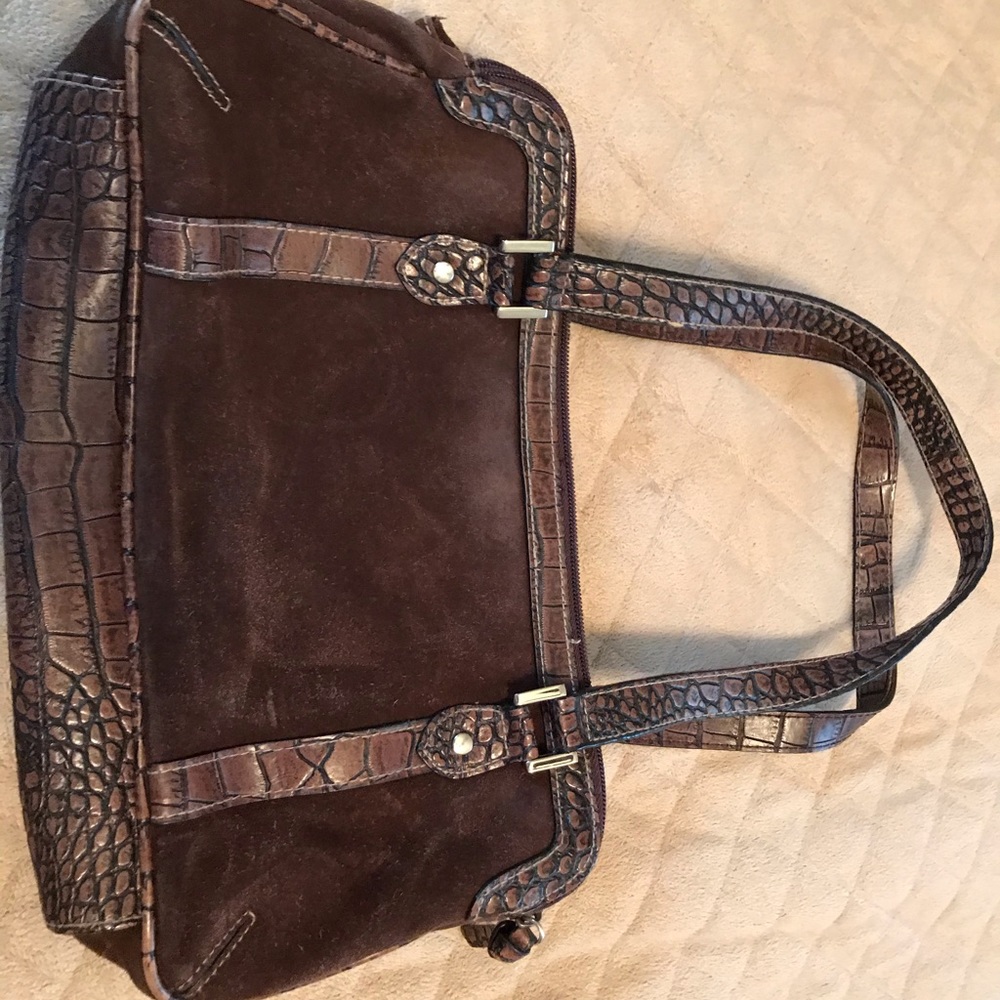 Relativity shoulder purse